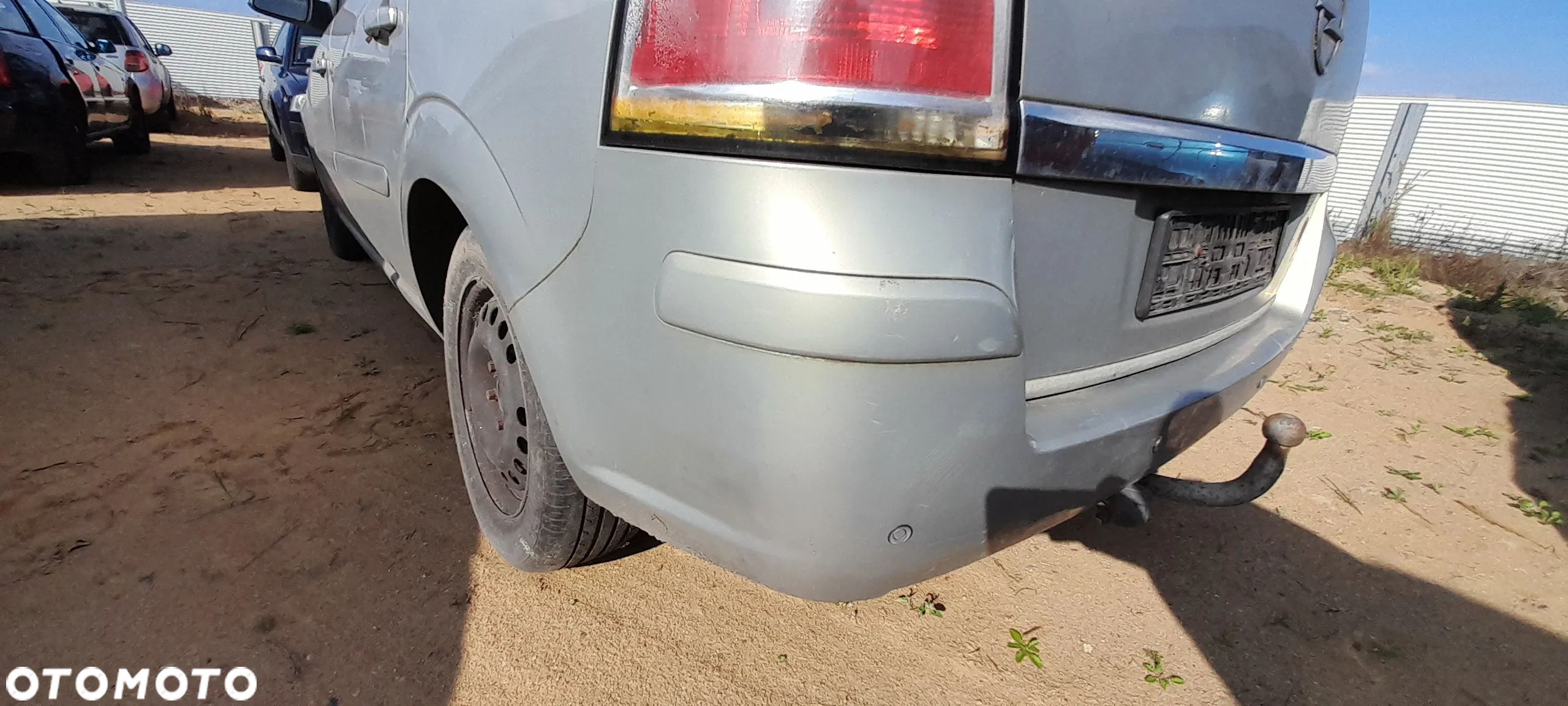 OPEL ZAFIRA B II ZDERZAK TYLNY TYŁ KOMPLETNY Z167 nr. 13/9 - 2