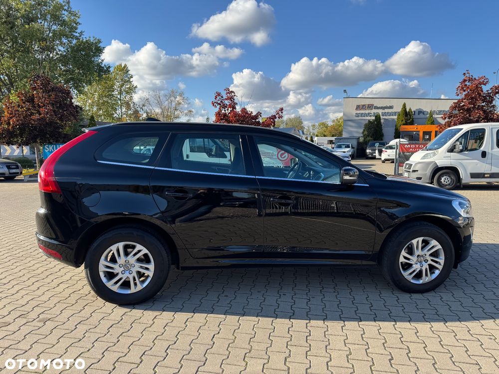 Volvo XC 60 D4 Drive-E Momentum - 15