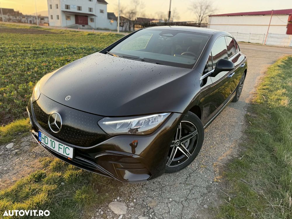 Mercedes-Benz EQE 350 - 1