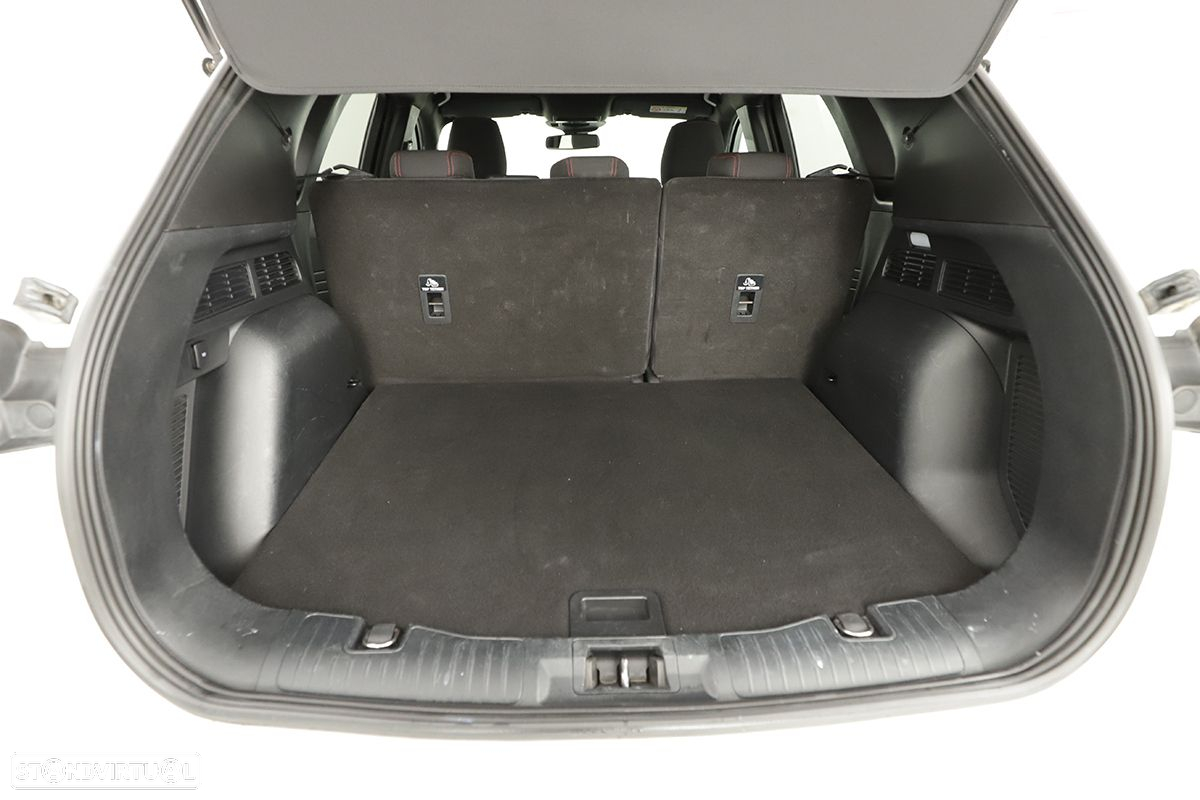 Ford Kuga 1.5 TDCi EcoBlue ST-Line - 24