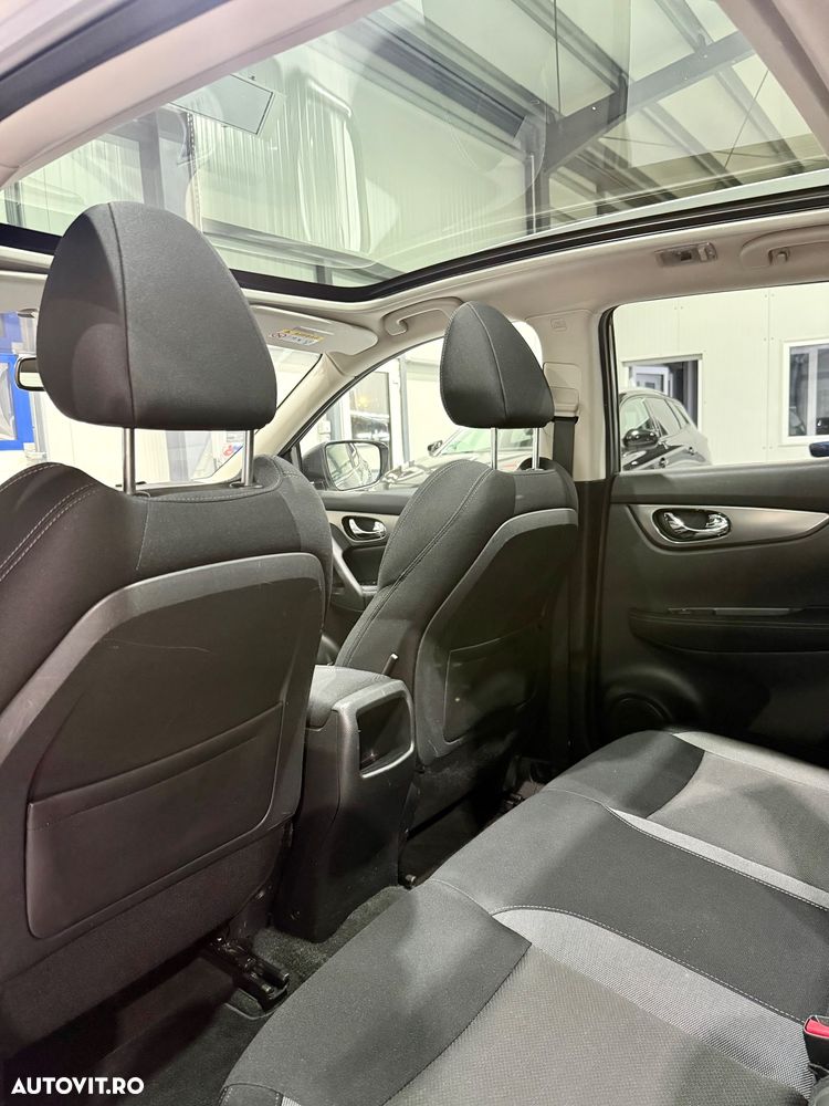 Nissan Qashqai 1.2 DIG-T TEKNA - 11