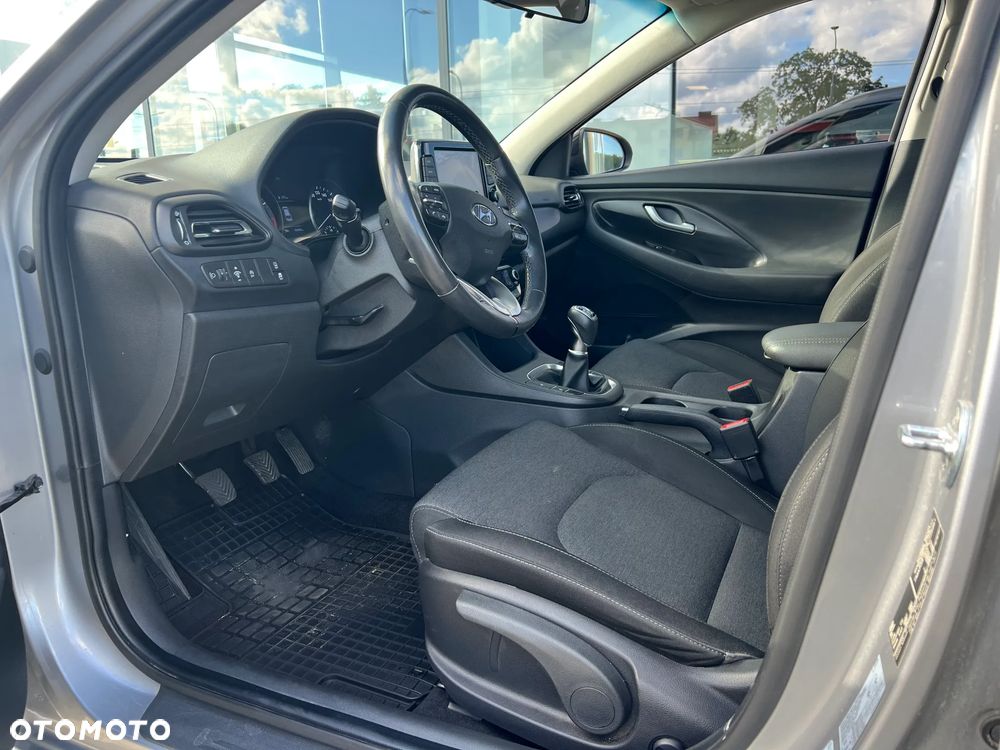 Hyundai i30 1.0 T-GDI Smart - 12
