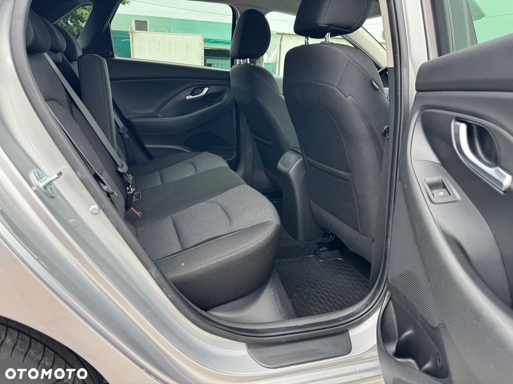 Hyundai i30 1.0 T-GDI Comfort DCT - 13