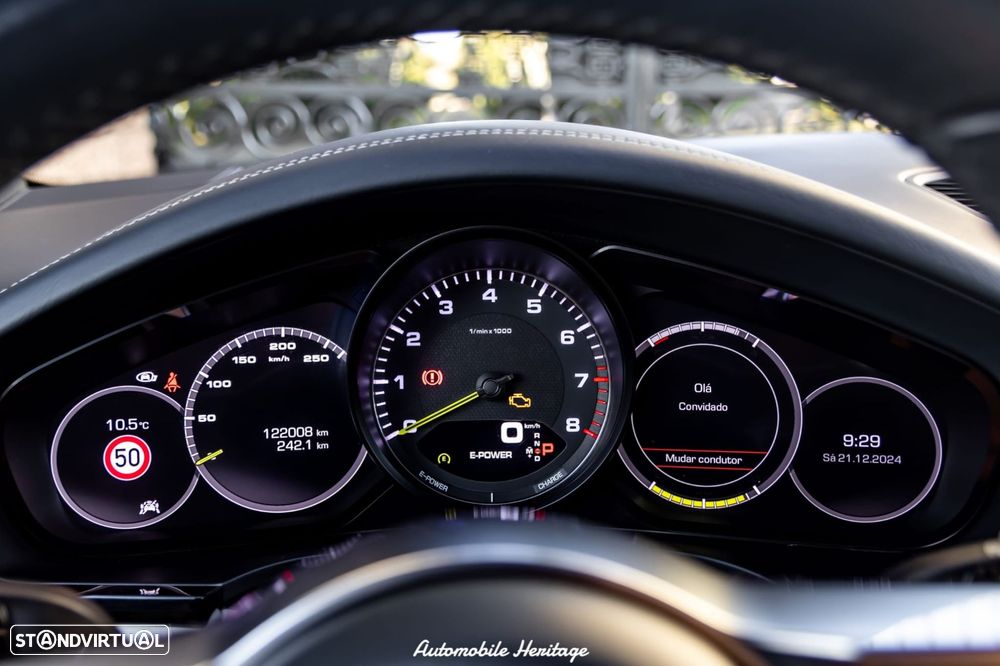 Porsche Cayenne - 44