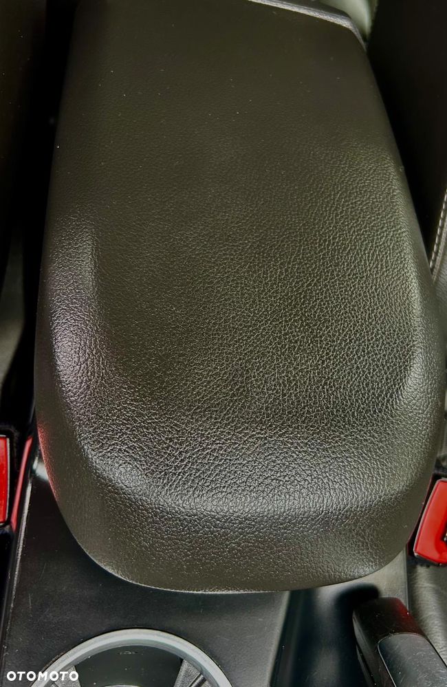 Ford Kuga 1.6 EcoBoost FWD Titanium Plus ASS - 35