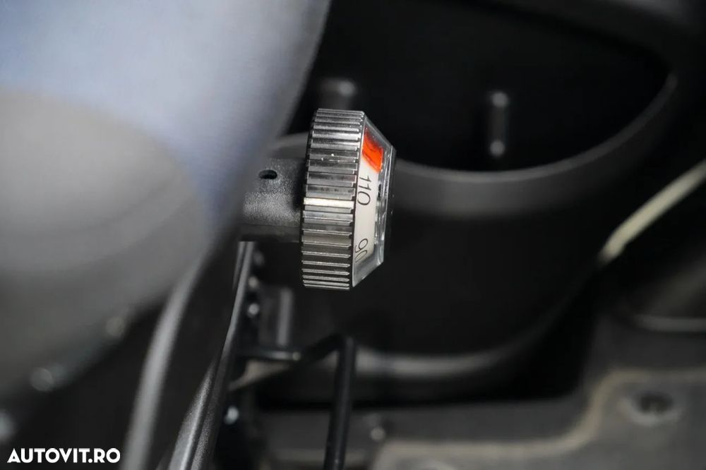 Iveco DAILY / 50C18 / AER CONDIȚIONAT / 66.000 km !!! / HI-MATIC / IMPORTAT - 25