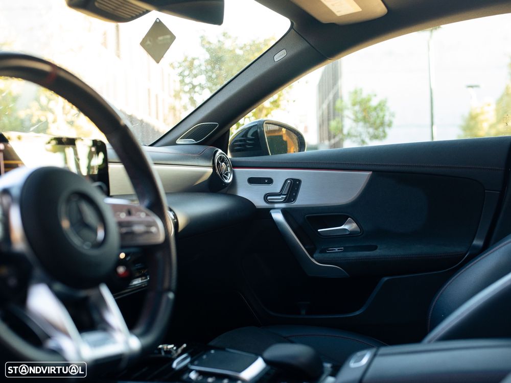 Mercedes-Benz CLA 35 AMG 4Matic - 33
