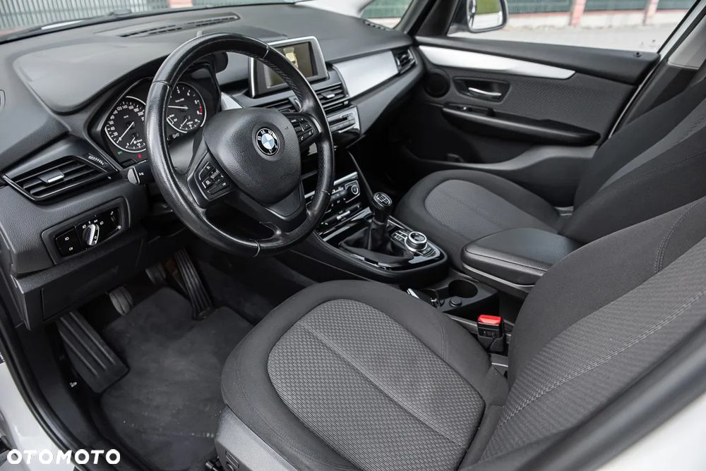 BMW Seria 2 218d Active Tourer Luxury Line - 15