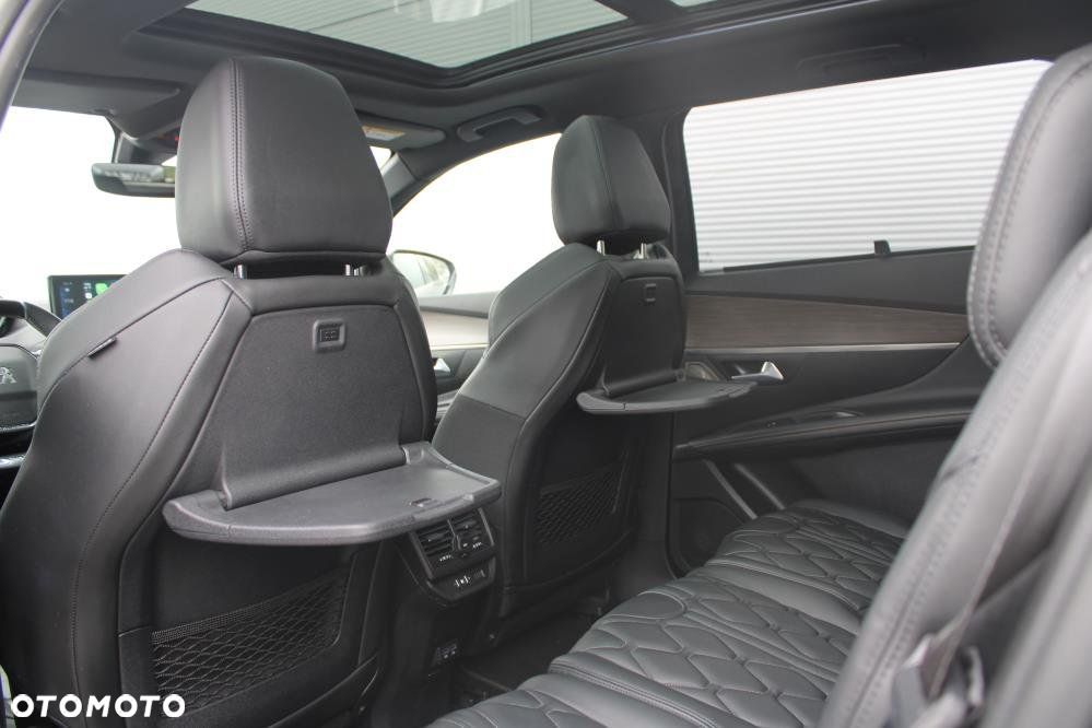 Peugeot 5008 - 11