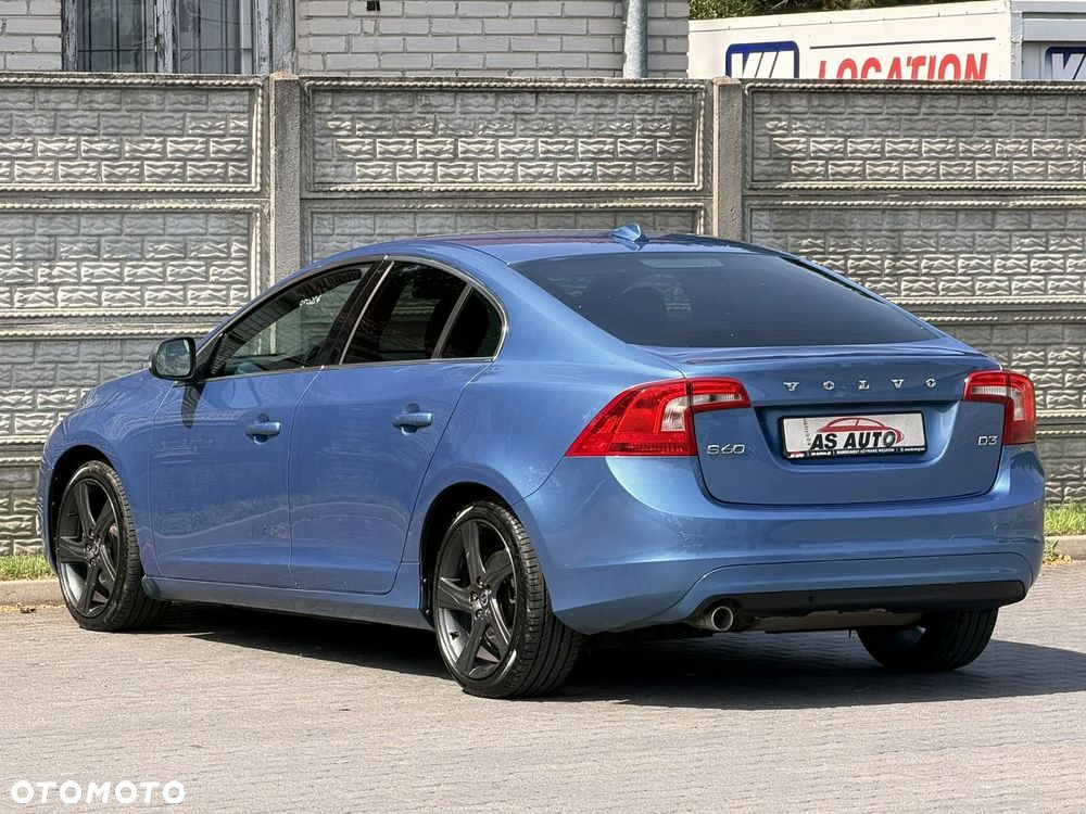 Volvo S60 D3 Summum - 34