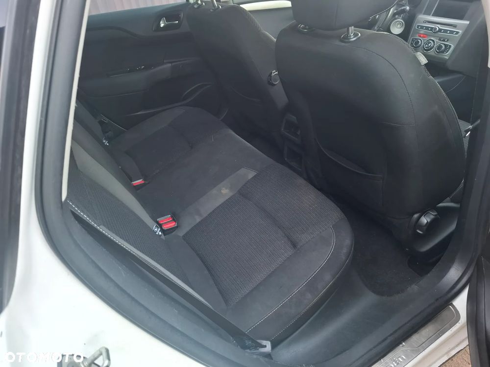 Citroën C4 BlueHDi 120 Stop&Start Selection - 11