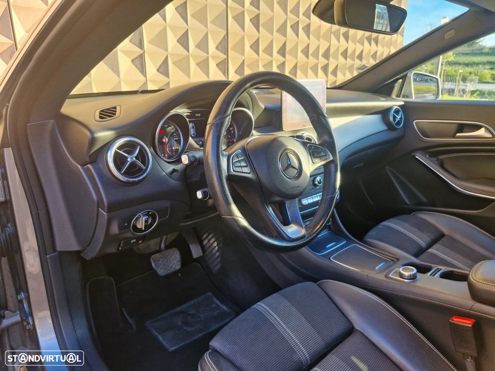 Mercedes-Benz CLA 220 CDI 7G-DCT Urban - 4