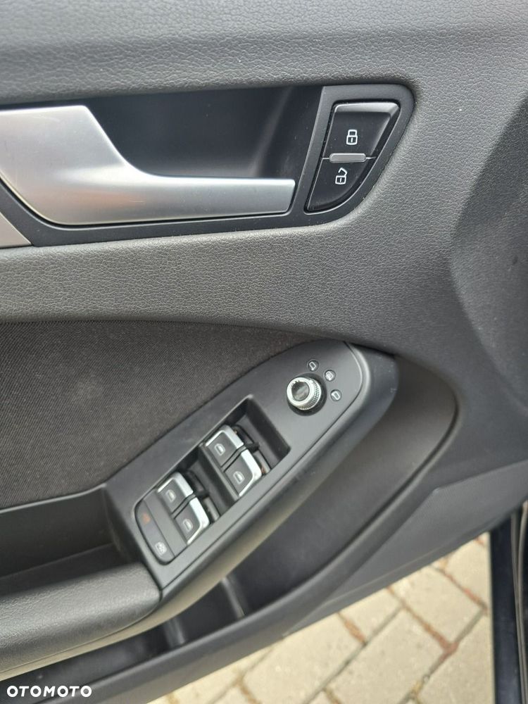 Audi A4 Avant - 11