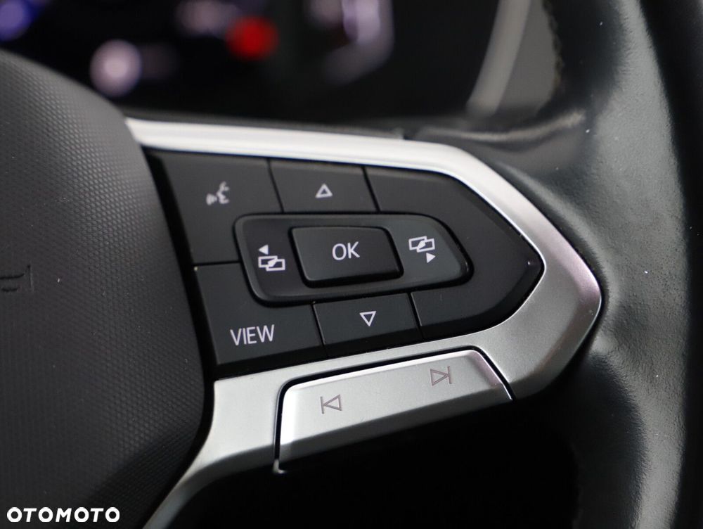 Volkswagen Passat - 20