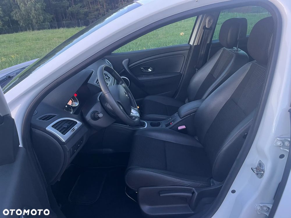 Renault Megane ENERGY dCi 110 Start & Stop Dynamique - 10