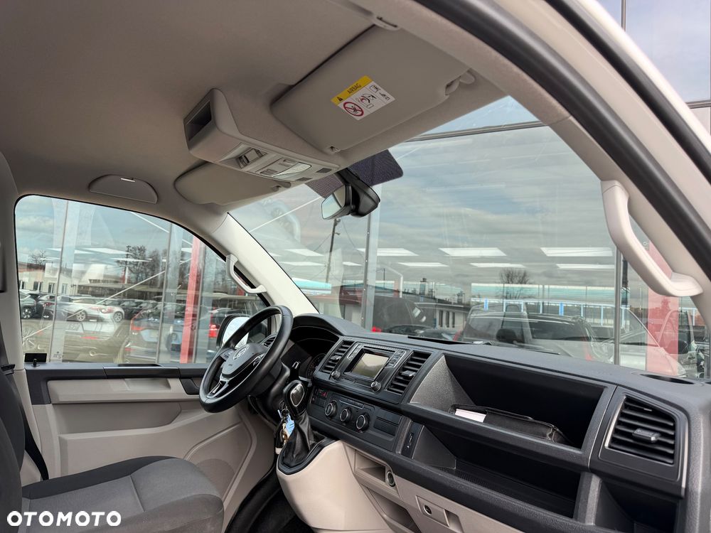 Volkswagen Transporter T6 - 19