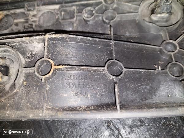 Degrau/Friso Para-Choques Tras Mercedes-Benz Sprinter 3-T Caixa (906) - 3