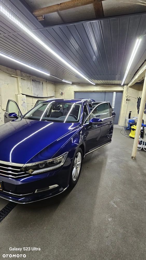 Volkswagen Passat 2.0 TSI 4Mot Highline DSG - 22