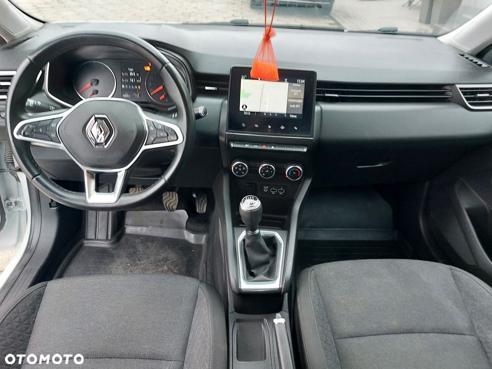Renault Clio - 20