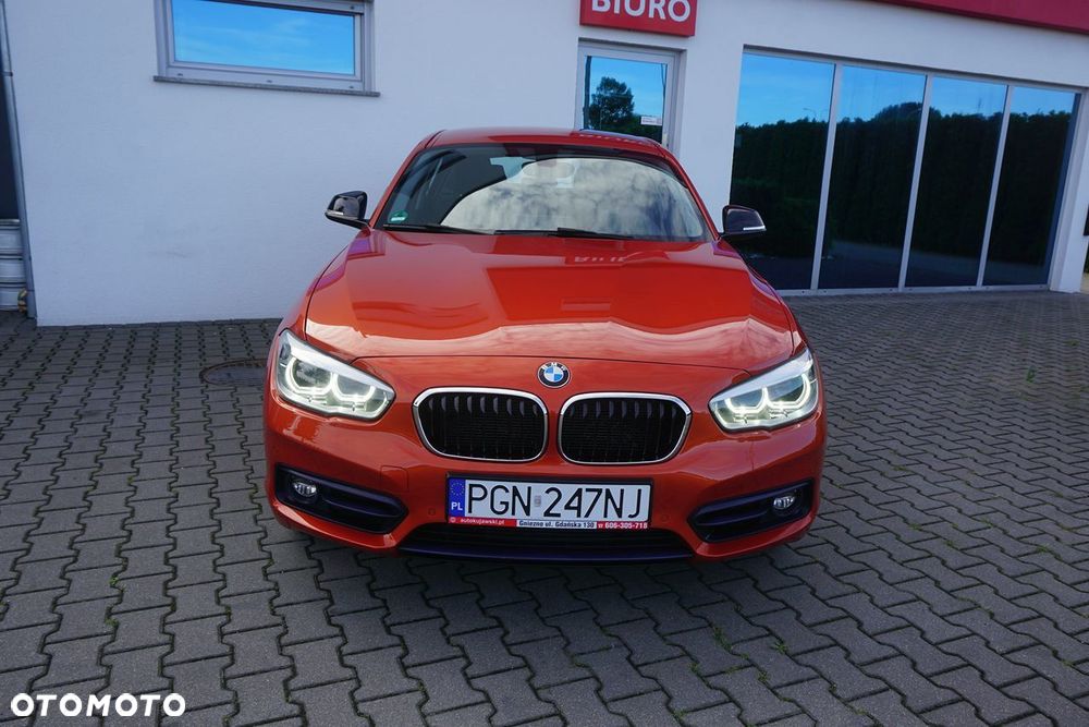 BMW Seria 1 120d Sport Line - 20