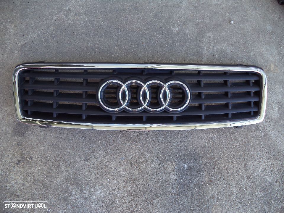 Grelha Audi A4 Coupe B6 ano 2004 - 1