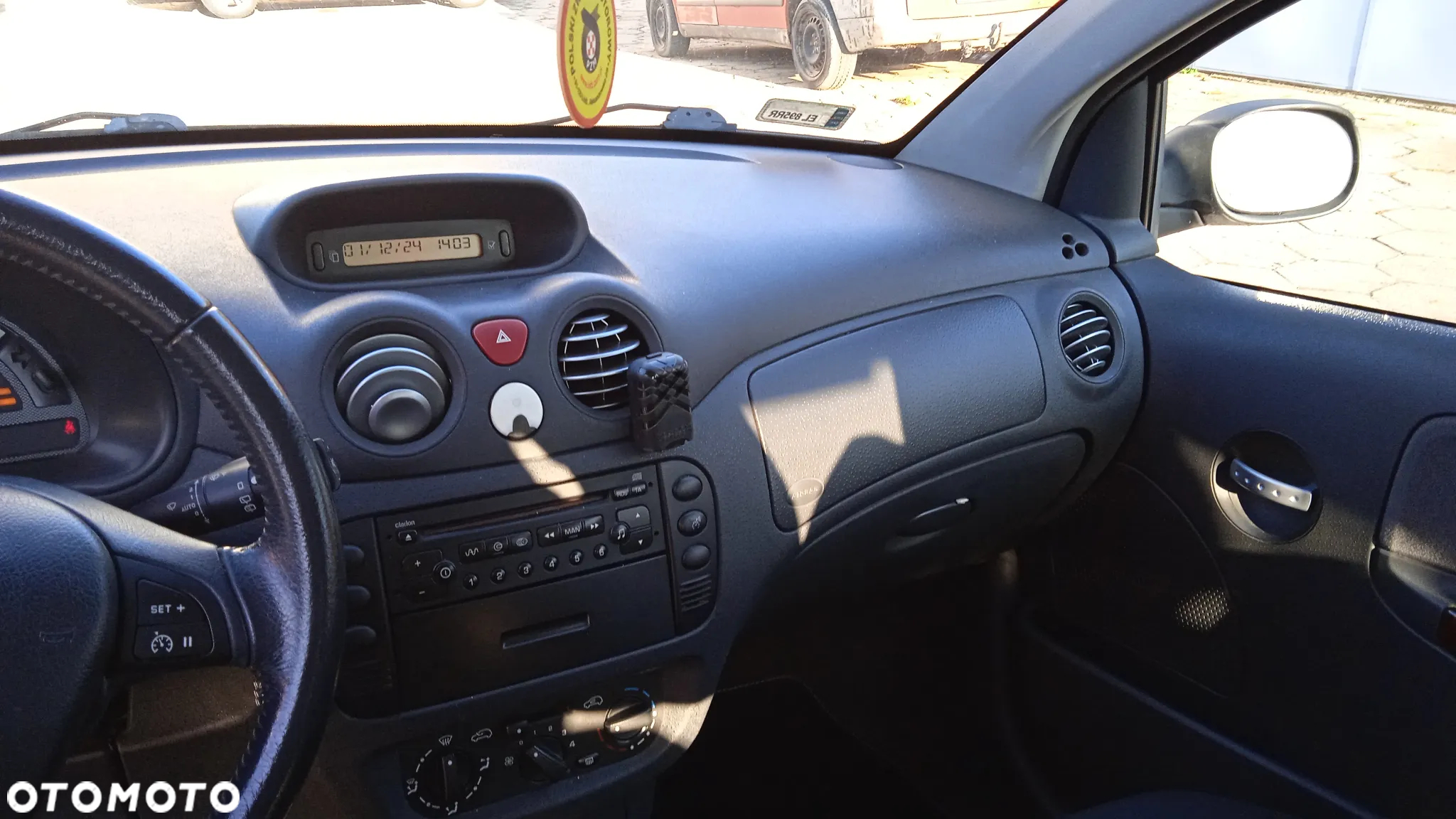 Citroën C2 1.4 VTR - 21