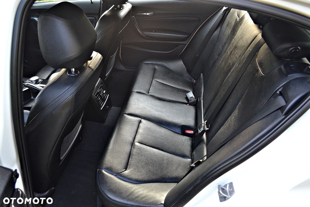 BMW Seria 1 120d xDrive Sport Line - 21