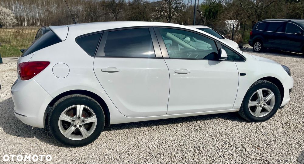 Opel Astra 1.6 D Start/Stop Active - 22