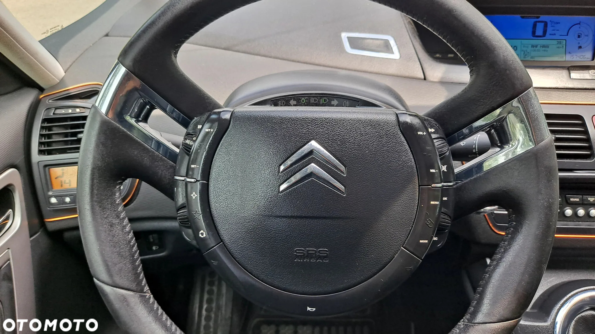 Citroën C4 Picasso - 22