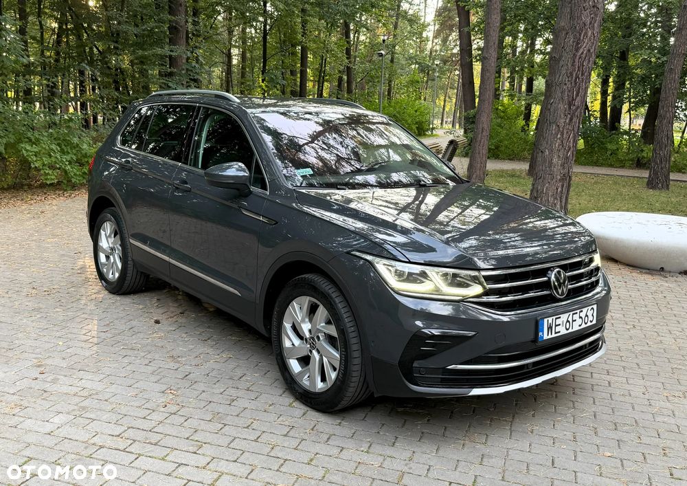Volkswagen Tiguan 2.0 TDI SCR 4Mot Elegance DSG - 4