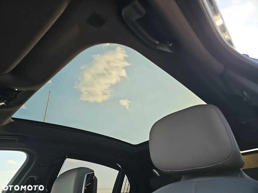 BMW Seria 7 750e PHEV xDrive sport - 28