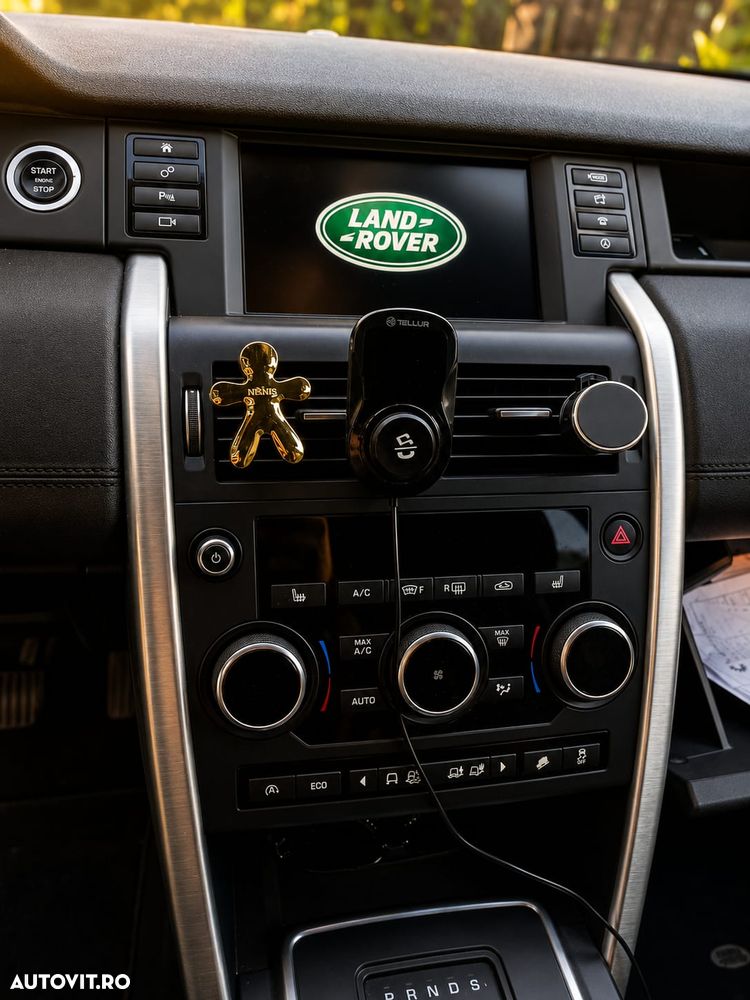 Land Rover Discovery Sport - 2