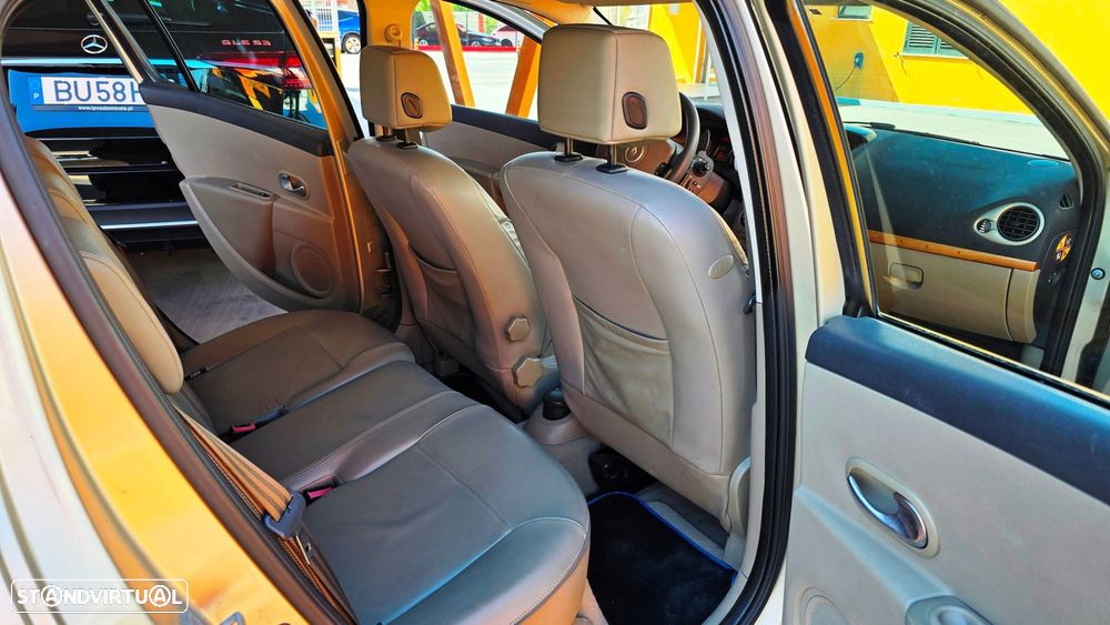 Renault Clio 1.6 16V Initiale Aut. - 9