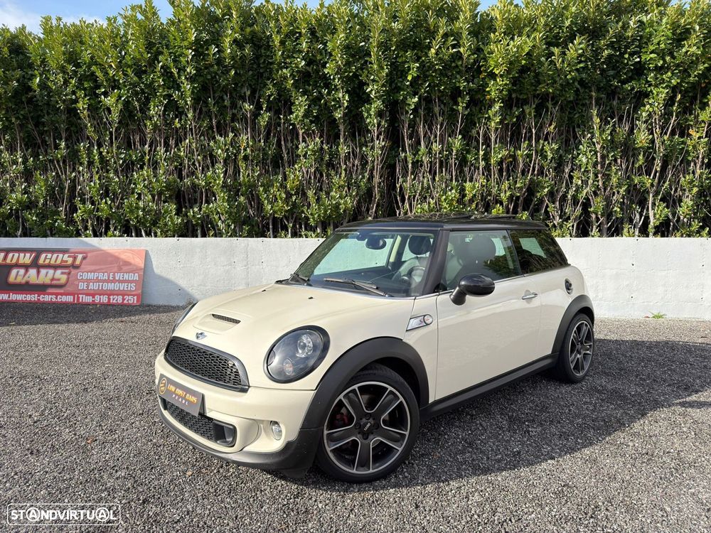 MINI 3 Portas Cooper S - 2