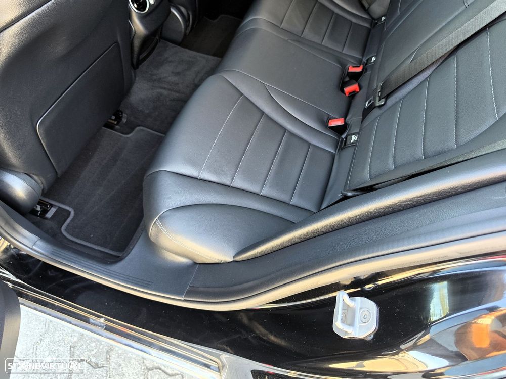 Mercedes-Benz C 220 Station CDI DPF BlueEFFICIENCY Avantgarde Edition - 39