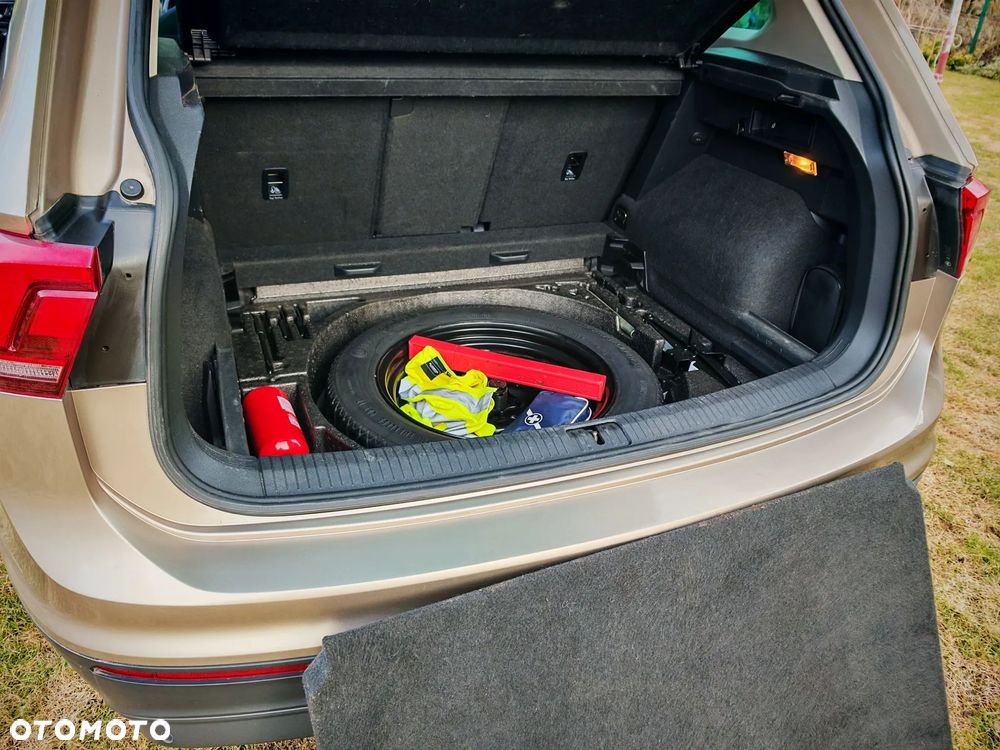 Volkswagen Tiguan - 17