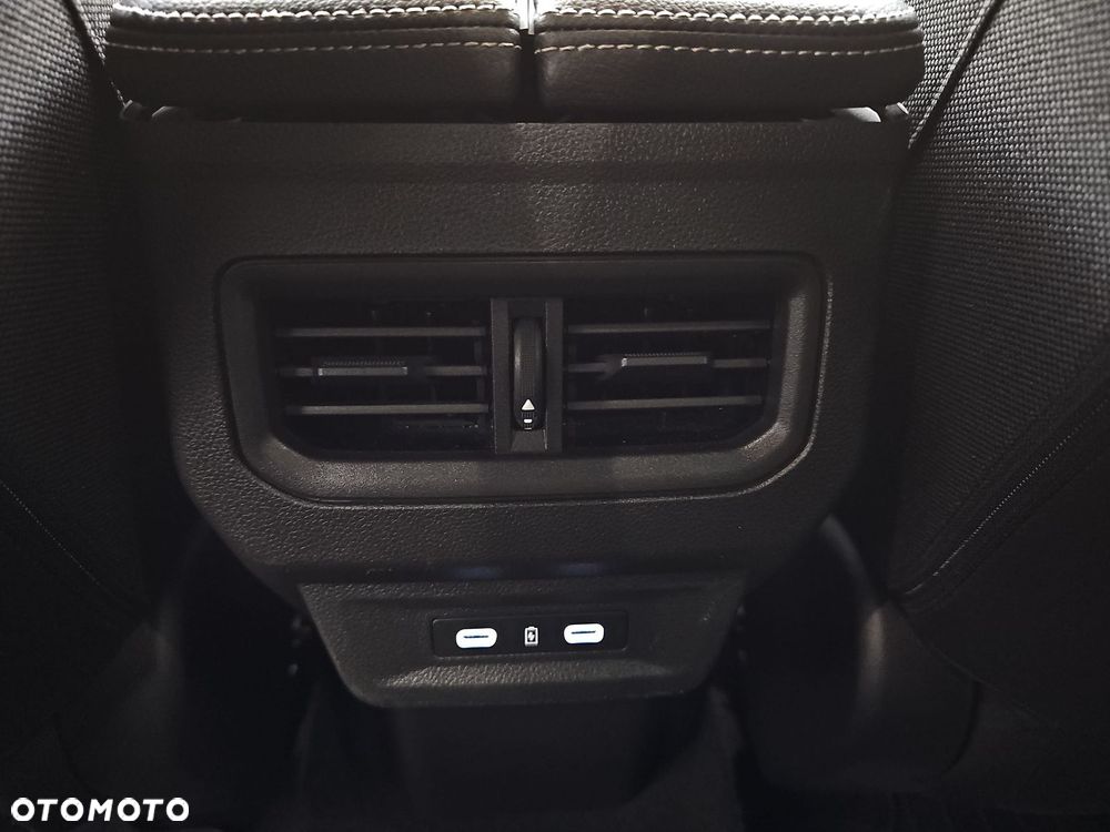 Renault Austral 1.3 TCe mHEV Techno - 29