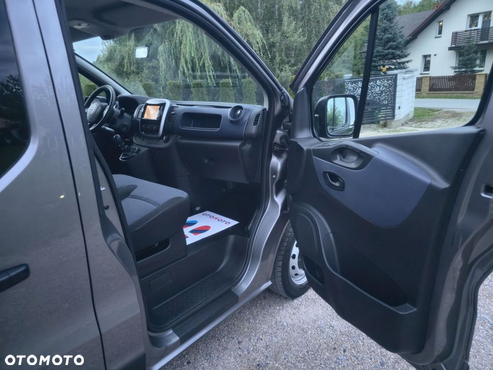 Opel Vivaro - 20