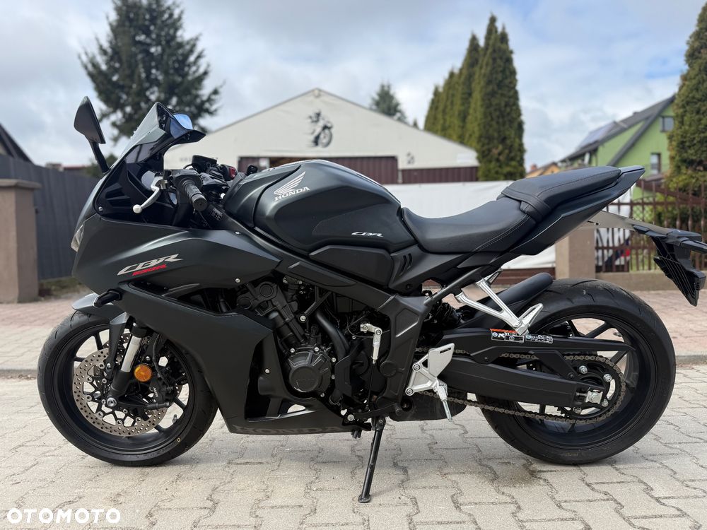 Honda CBR - 15