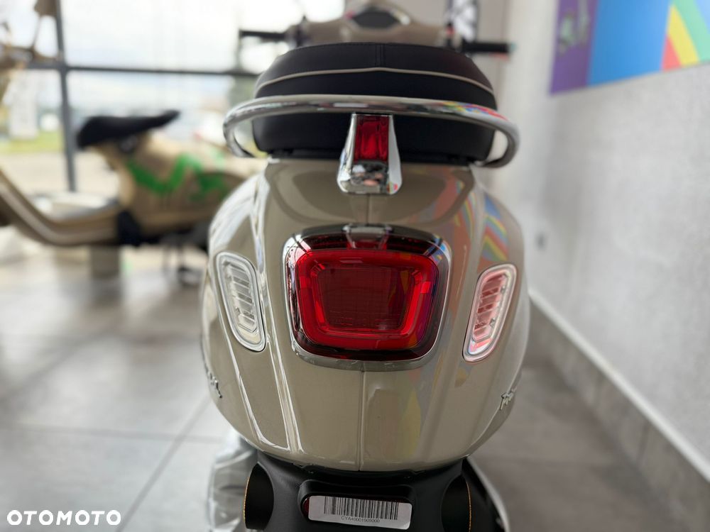 Vespa Primavera - 10