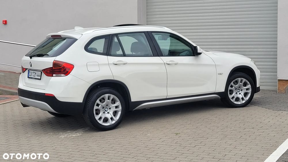 BMW X1 xDrive18d xLine - 16