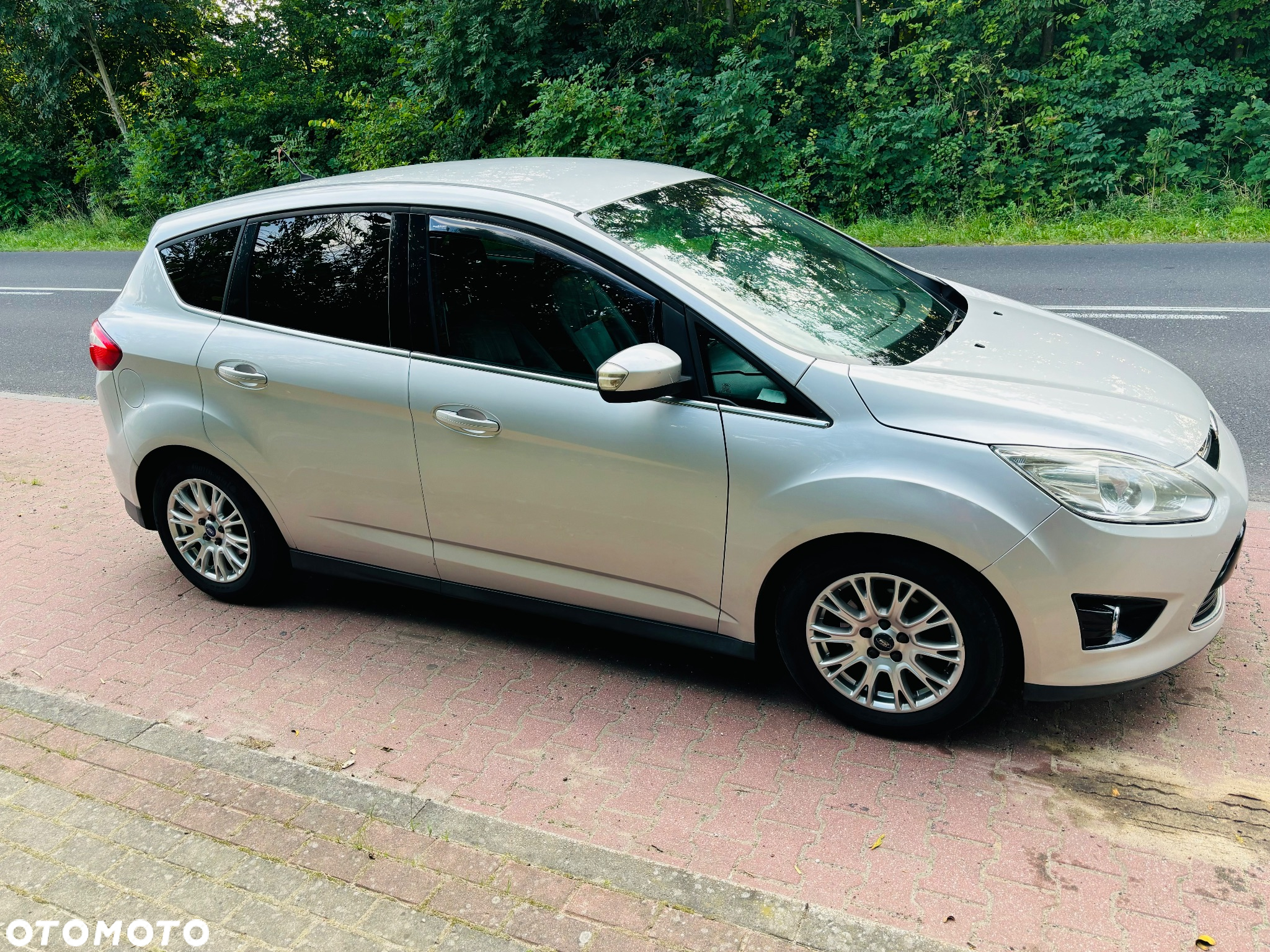 Ford C-MAX 1.6 TDCi Start-Stop-System Titanium - 10