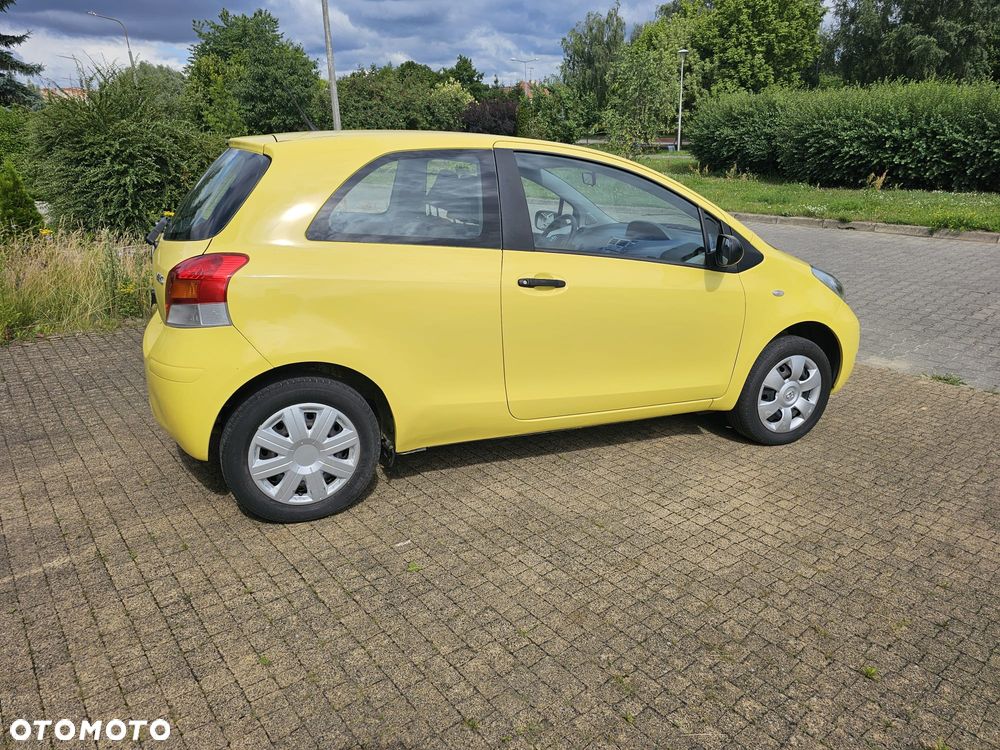 Toyota Yaris 1.33 Sol - 19