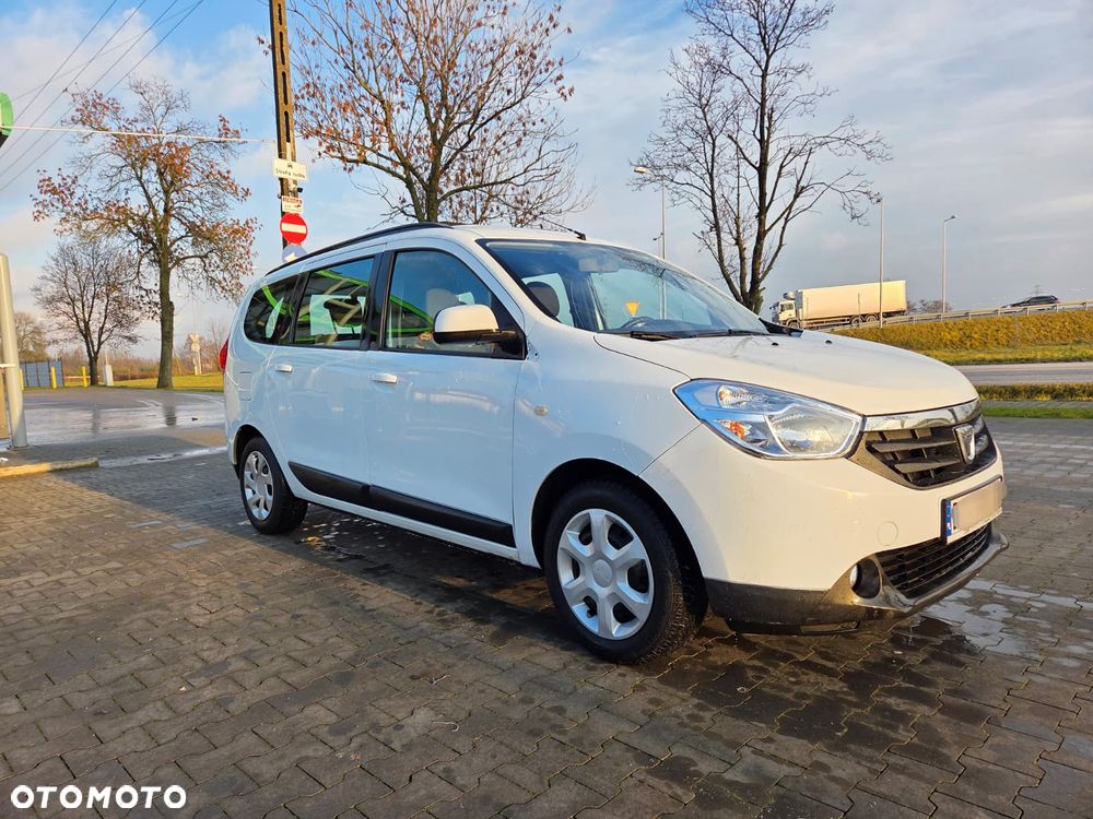 Dacia Lodgy 1.6 SCe Ambiance S&S - 12