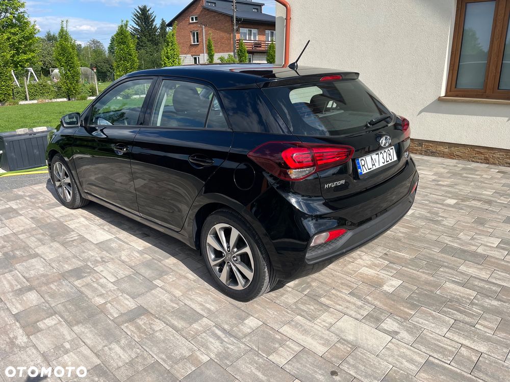 Hyundai i20 1.2 Select - 12