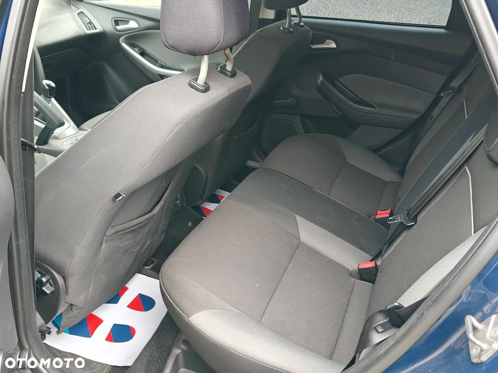 Ford Focus 1.6 TDCi DPF Champions Edition - 11
