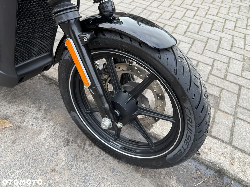 Harley-Davidson Street 750 - 17