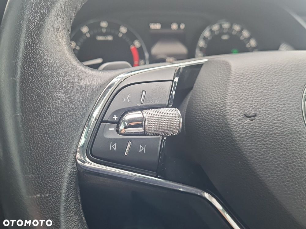 Skoda Octavia 1.5 TSI e-Tec Ambition DSG - 15