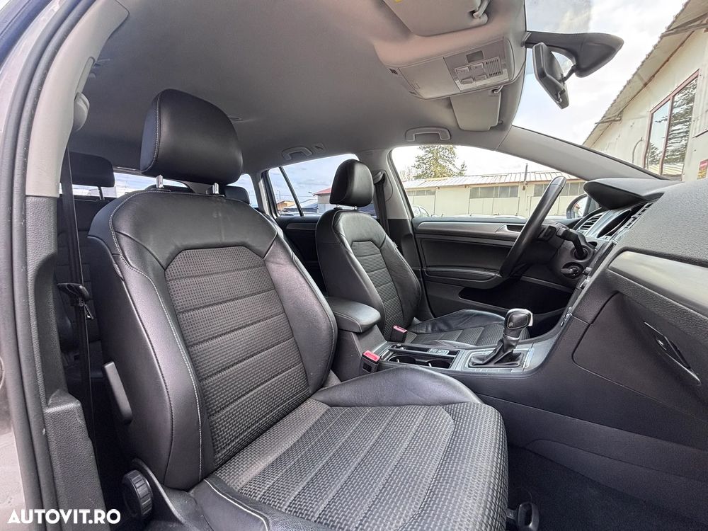 Volkswagen Golf 1.6 TDI BlueMotion Technology DSG Comfortline - 28