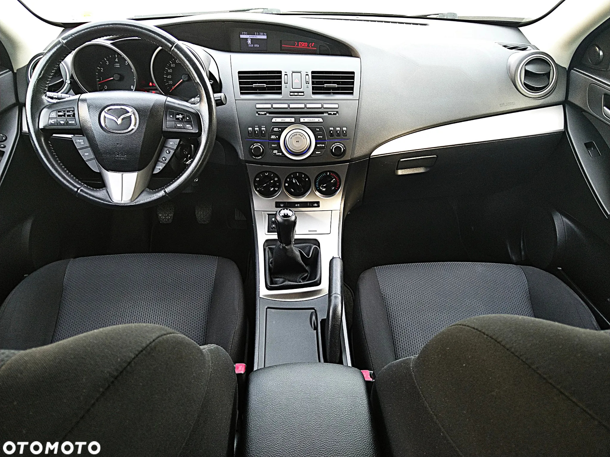 Mazda 3 1.6 Exclusive - 17